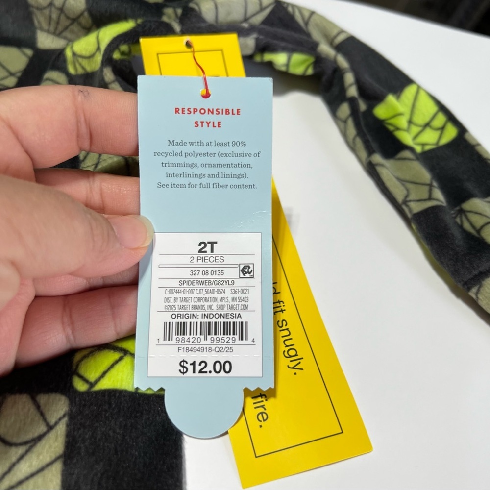 NWT Cat & Jack Pajama Spiderweb Pajama Sets 2T - Picture 2 of 3